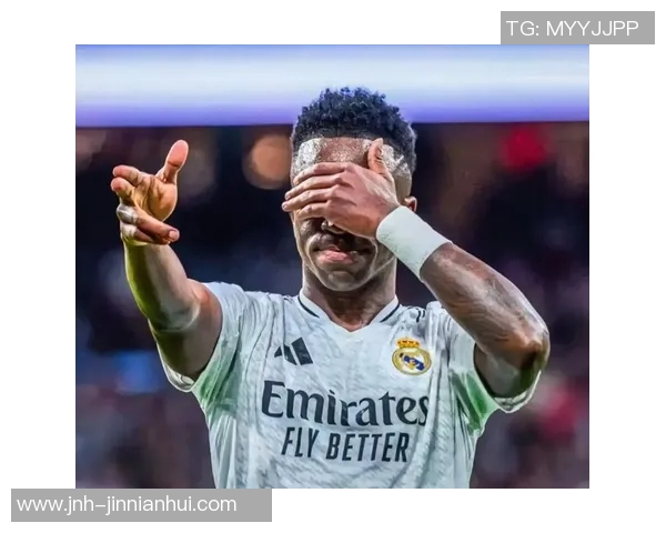 三大锋线巨星齐发力凯恩哈兰德各22球姆巴佩紧随其后 三大锋线巨星齐发力凯恩哈兰德各22球姆巴佩紧随其后