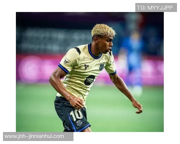 皮克称西班牙世界杯夺冠前景光明亚马尔的成功激励年轻球员