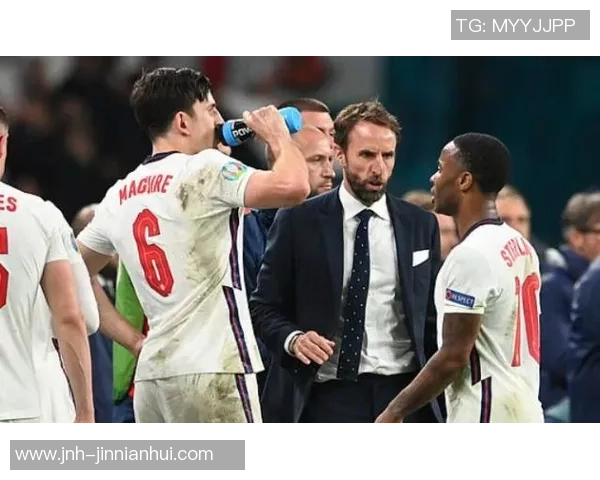 詹卢卡曼奇尼反思俱乐部比赛情绪激动已做出改变