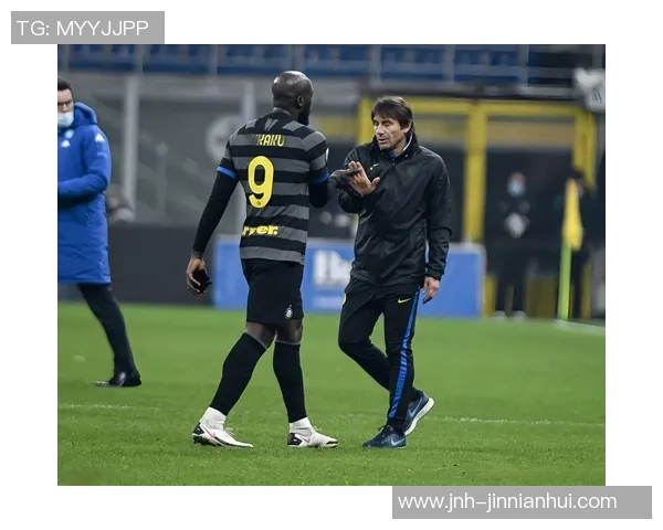 姆希塔良回忆夺冠时刻与穆帅热情拥抱罗马基地满是欧协联奖杯荣耀