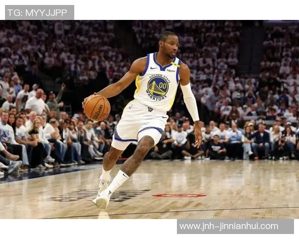 科尔称赞库明加成长显著角色定位清晰出手减少无所畏惧 科尔称赞库明加成长显著角色定位清晰出手减少无所畏惧