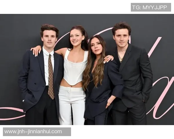 火辣啤酒妹现场助阵湖人曾与格里芬贝克汉姆大儿子有过约会