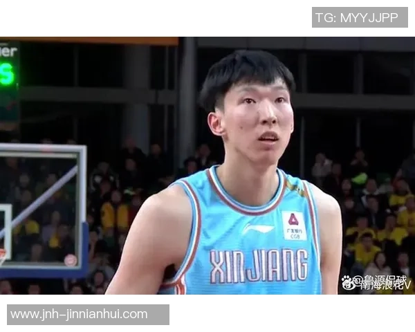 周琦面对包夹表现出色关键时刻失误遗憾落败贡献19分9板2帽